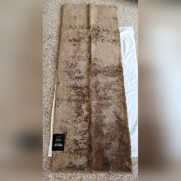 Simply Vera VERA WANG Premium Luxury Bath Runner (NWT) (NIP) - Picture 10 of 11